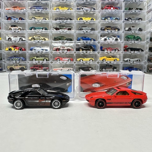 Hot Wheels Other - Hot Wheels 1983 Porsche 928S Custom Wheel Swap No Drill Loose Lot Of 2 READ DESC